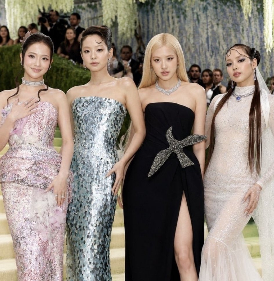 karkonzana's tweet photo. BLACKPINK earned an estimated $101.2 million (₩151.8 billion) before taxes, making them the highest-earning female music group in Forbes Korea’s 2026 assessment. https://t.co/smIbsX8ZUw