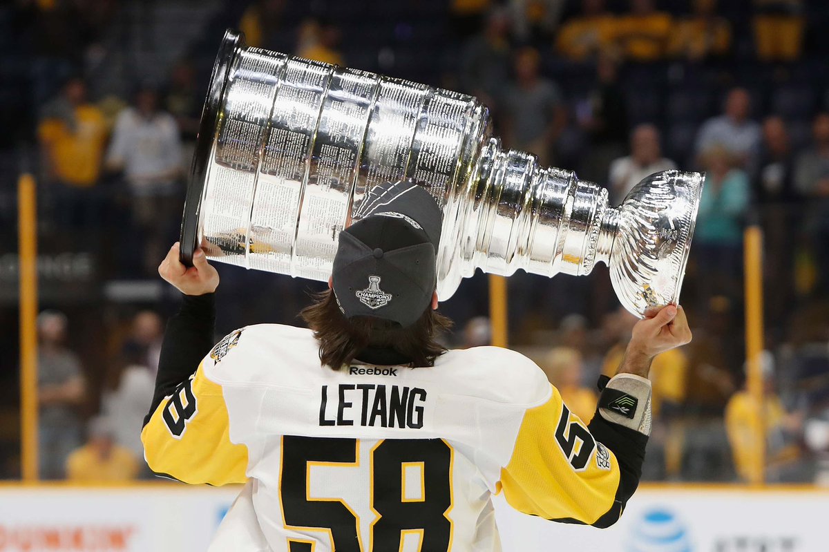 spittinchiclets's tweet photo. 58 days until the NHL season. https://t.co/ofYhNsF8Es