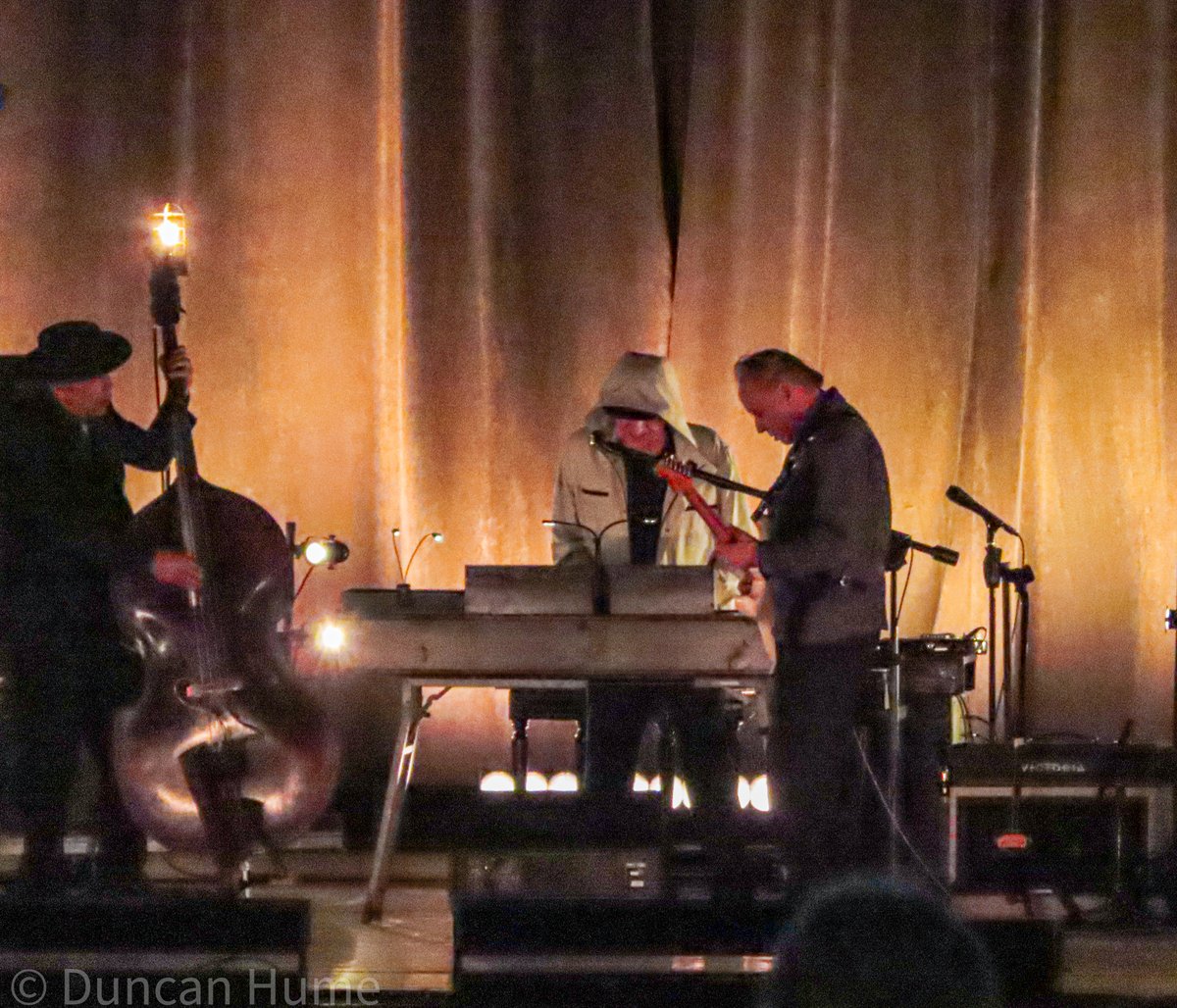 dylan_mostly's tweet photo. Bob wrapped up a memorable tour across the US in Nashville last night. Jimmy Vaughan joined him in music city. The show goes on and on. Next stop Norway! Remarkable in every way. https://t.co/2exAgWcBh7