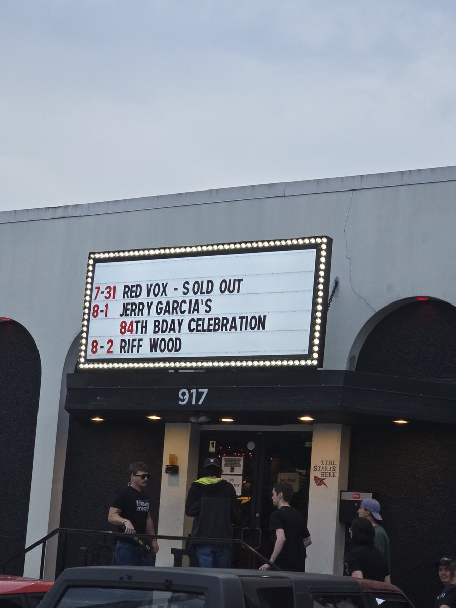Puddle065's tweet photo. @redvoxband Nashville 🤟 https://t.co/YLosa7O36f