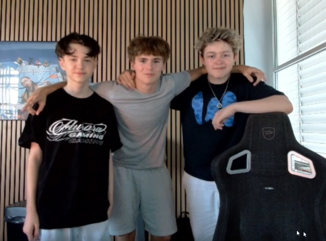 Fredskii_'s tweet photo. 🏆2027 TRIO FNCS 🏆 @shxrkFNBR @SkySZN_ @ScrollSZN https://t.co/PdH0bSZQPX