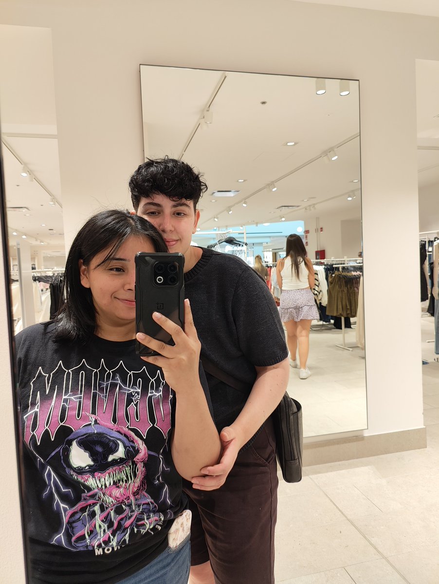 butchmarus's tweet photo. i'm one day late but happy girlfriend's day to the best girlfriend and woman ever. i love you so much my love and i'm excited to spend more and more days with you @femmekuromi https://t.co/8pcg9mk3Cd