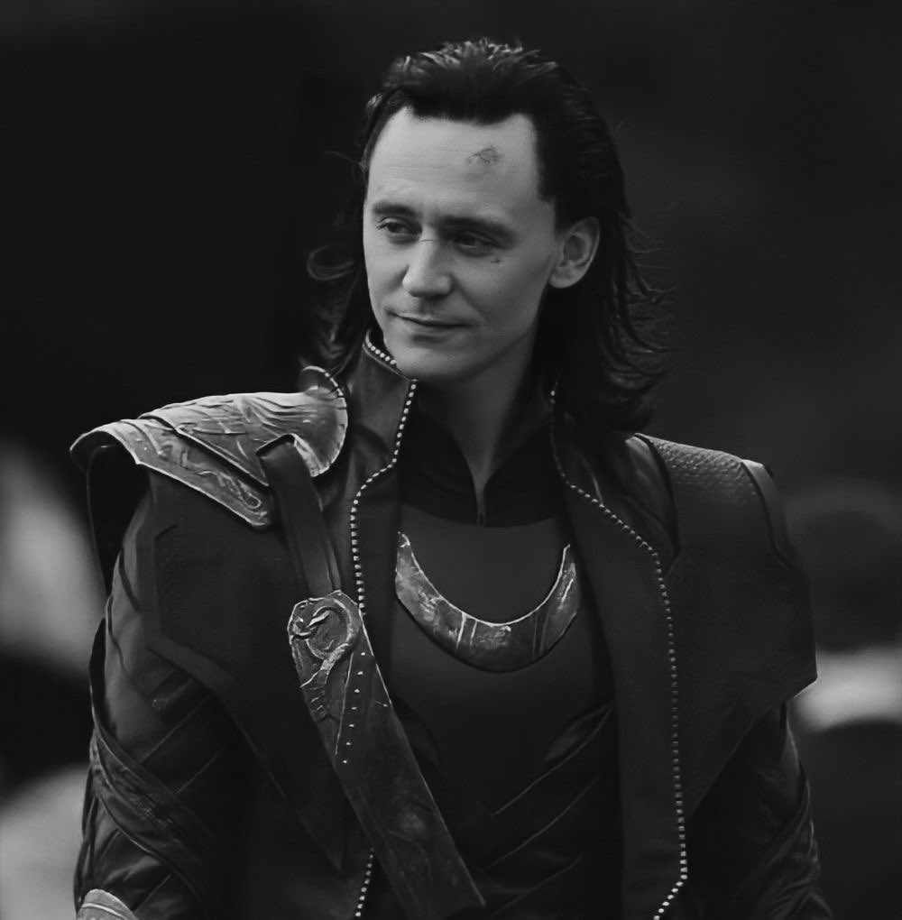 lokisruin's tweet photo. looking for marvel moots !!!

★ kat/katie, she/her, 20
★ loki laufeyson!!, thor, bucky, natasha, wanda &amp; more!
★ i have watched every mcu project + getting into the comics !
★ not new to marvel but new to mcutwt! 

♡ or ⟳ to be moots :) #marveltwt #mcutwt #moothunt https://t.co/WP9K1LMVht