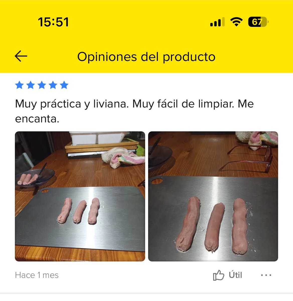 mariano_bar's tweet photo. Me destruye esta reseña de la tabla de picar de acero inoxidable con tres salchichas pasadas de hervor https://t.co/npgP9Mvcwu