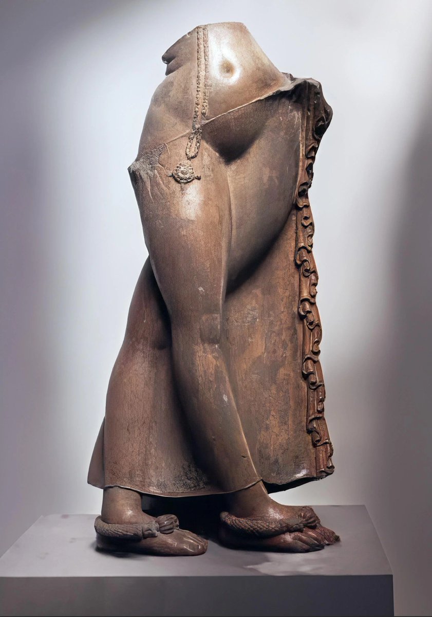 the_conqueror56's tweet photo. Broken Sculpture from Imperial Gupta Era https://t.co/XAPoZDYRIQ
