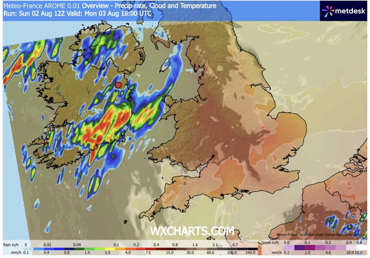CarlowWeather's tweet photo. Risk of heavy rain in Southeast on Monday evening now with some thunderstorms possible. Good news for the spuds and farmers but could lead to some local flash flooding. Latest high resolution charts shown here. https://t.co/5YJYDBZLiK