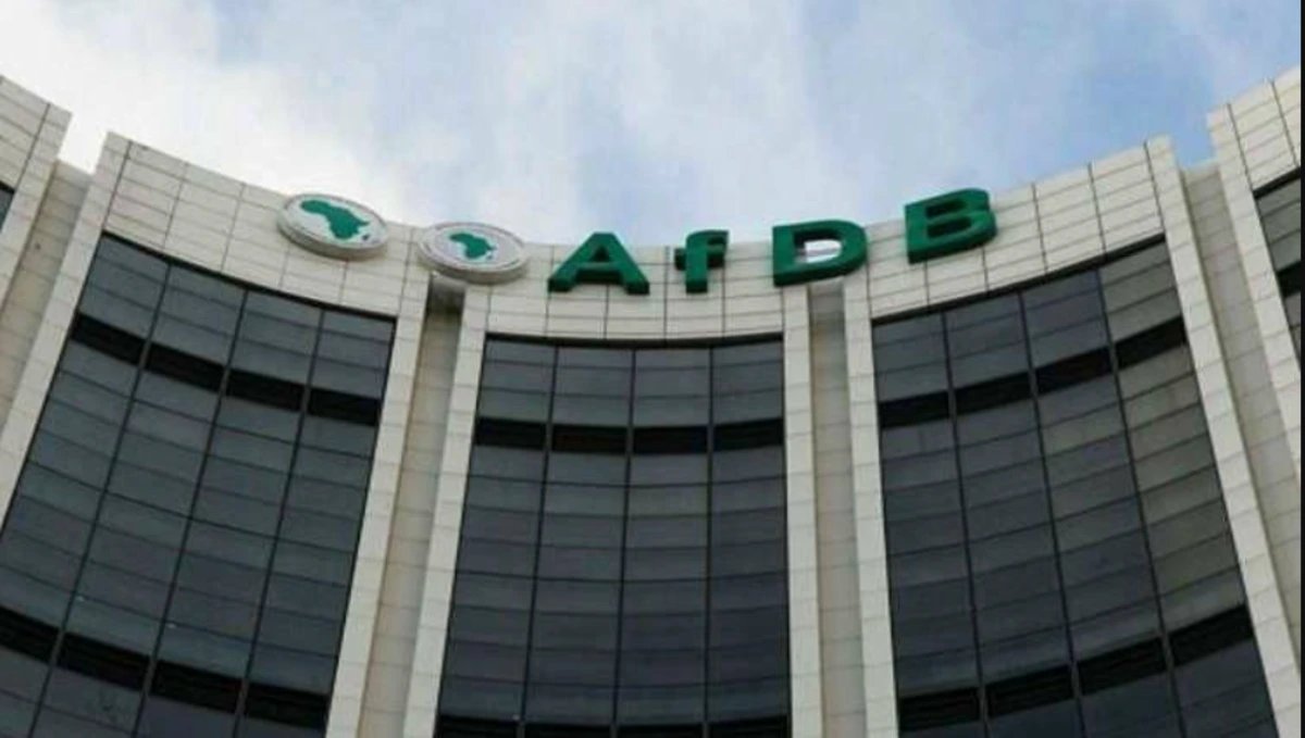 Nairametrics's tweet photo. West Africa needs between $90 billion and $100 billion annually to meet its development goals, yet the region continues to struggle with poorly mobilised, fragmented and misallocated capital rather than a genuine shortage of funds, according to the African Development Bank (AfDB). https://t.co/Hh8qGvQgaf