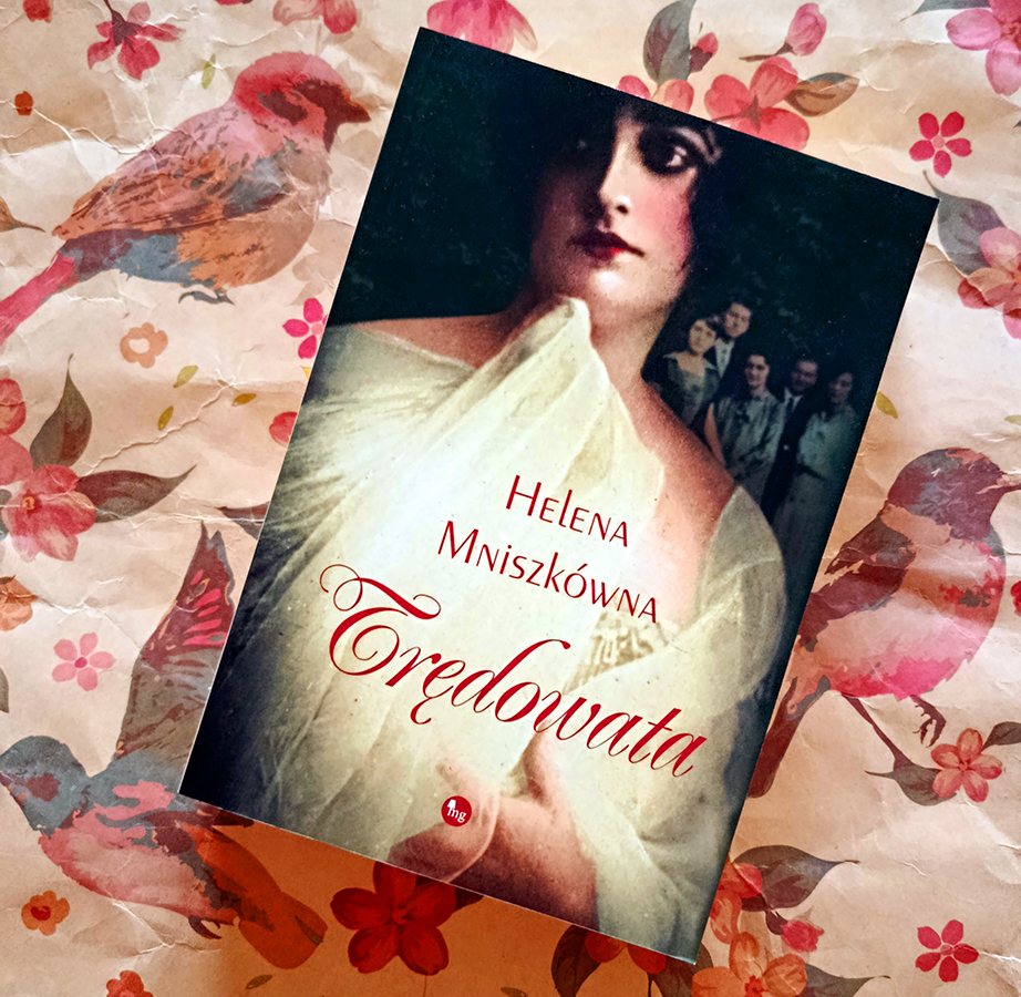 ZapomnianaB's tweet photo. Helena Mniszkówna „Trędowata”

https://t.co/JucotfacrF

#wydawnictwoMG #romans #klasyka #Mniszkówna #Trędowata #miłość #powieść #książka https://t.co/OTzSgSoGyO