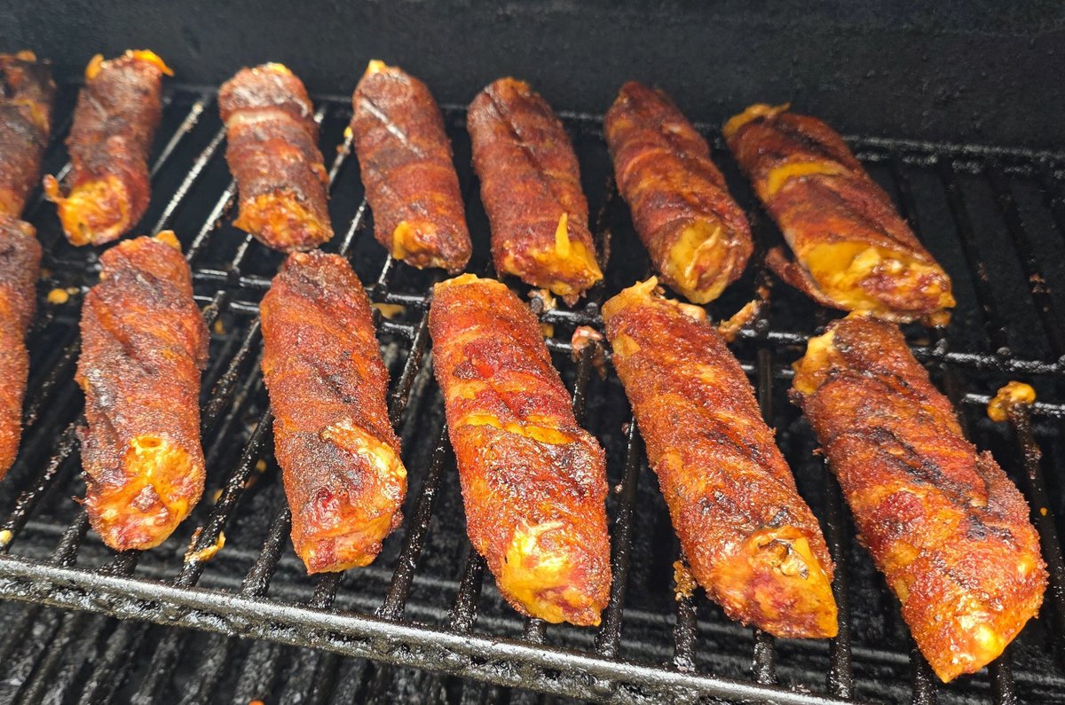 Johnston985's tweet photo. Update: Shotgun Shells looking tasty. #RJsRoadsideBBQ https://t.co/9aJ9fvbSKr