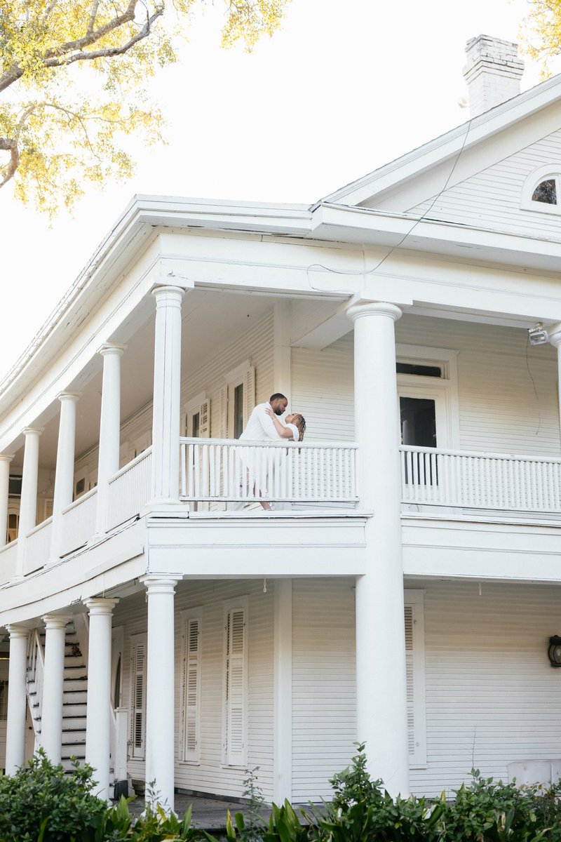 pixiewed's tweet photo. In the quiet moments, love reveals its true strength. Today marks the start of forever, together.

#HoustonWeddings #AustinBrides #SanAntonioLove #pixiewed https://t.co/45Re6Ciy1E