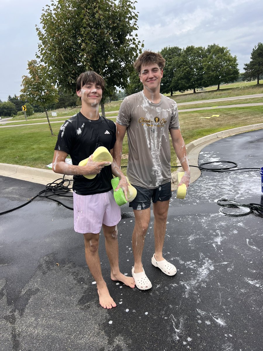OOvarsityhockey's tweet photo. Thank you everyone who supported the Orion-Oxford Varsity Hockey car wash fundraiser yesterday!

Shoutout to the Flores, Gaberty, Berlin, and Neill families for their efforts, and  big thank you to @DeHaanOrtho for hosting and providing the perfect spot!

#GetClean #GetWild 🌲 🐾 https://t.co/YHNOWUn7UR
