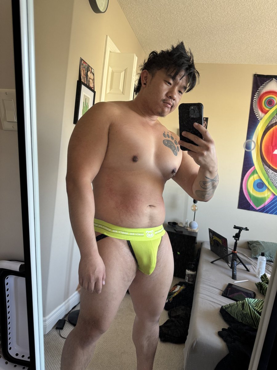 HimboBeefyBoy tweet picture