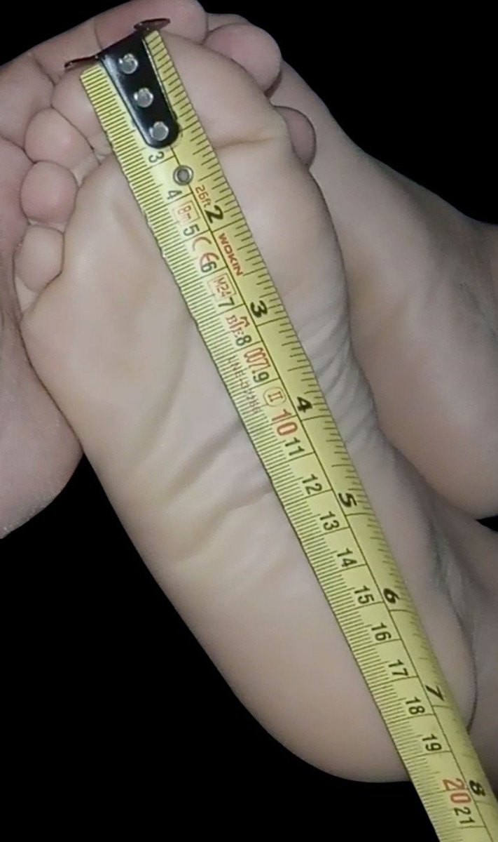 carminafeet12's tweet photo. Curiosidades, tamaño real de mis rechoncitos 👣🤭! #pies #piessudados #olor #oloraqueso #piesudados #dedos #dedogordo #deditos #footfetısh #feetfetısh #natural #foot #closeup #soles #plantadelospies #plantas #arrugas #dedosapretados #fetiche #fetichistas https://t.co/moVtMMrBrF