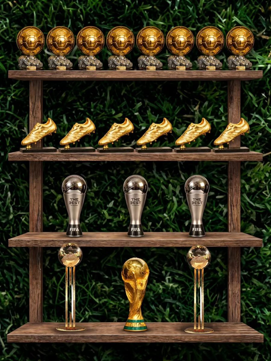 Ab_a444's tweet photo. @MyGoat7 النظرة تجيب كأس عالم؟ https://t.co/4aanESOacr