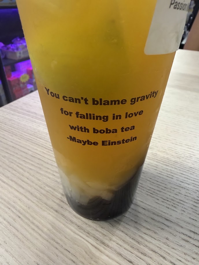 IvDogg's tweet photo. Damn, I dunno how many times the kids dragged me MilkTea way for this fancy desert and boba! #WaimaluShoppingCenter #MilkTeaWay #Boba #Waimalu #Aiea #Kakaako #Kapahulu #Honolulu #Oahu #Hawaii https://t.co/g6e1jSLIjw