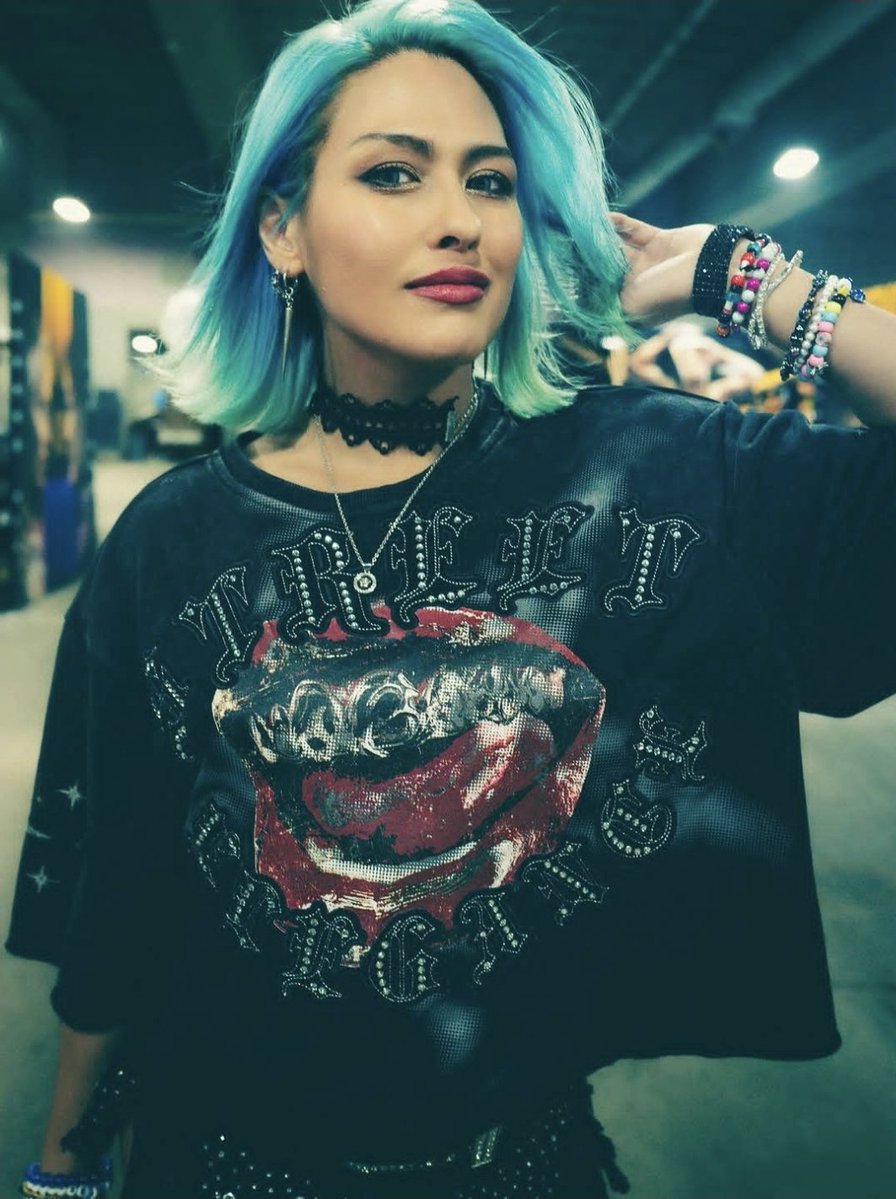 Kabukisky_'s tweet photo. NEW GIULIA MEDIA ON HER INSTAGRAM! 📸

Beautiful Madness looks absolutely Gorgeous, Beautiful Princess! 💙🥰

#Giulia #ジュリア #Arrivederci #Summerslam https://t.co/0U7ZgIebkO