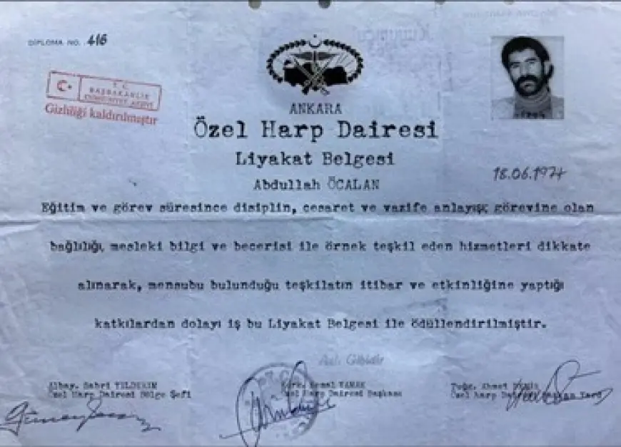 nerinaazadtr's tweet photo. Yahya Munis yazdı: Öcalan’ın gençliğinden bu güne, MİT ile Kemalist Türk derin devlet ilişkisi!

https://t.co/3cc5x0rP0g https://t.co/EnNk3YhMB6