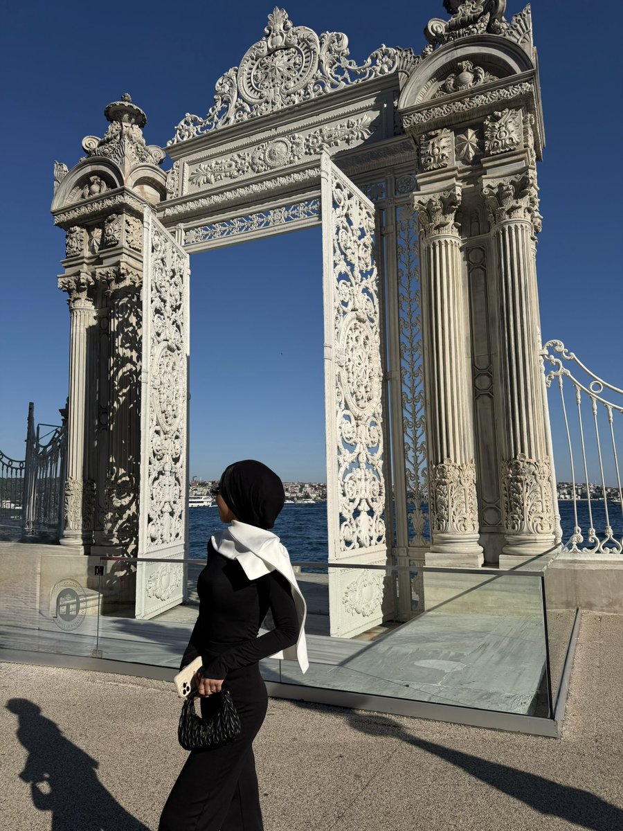 Mariaamahmed__'s tweet photo. I lovee being a touristttt🫠🇹🇷 https://t.co/aahLitkW6h