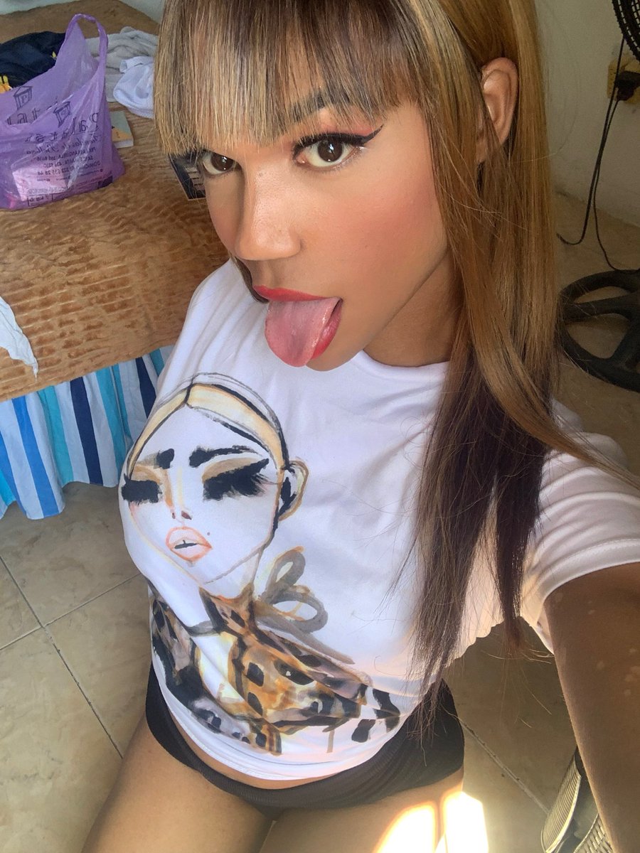 skylargxxx's tweet photo. Me chupas todita ? 🇨🇴🏳️‍⚧️ https://t.co/058ekM0Pev