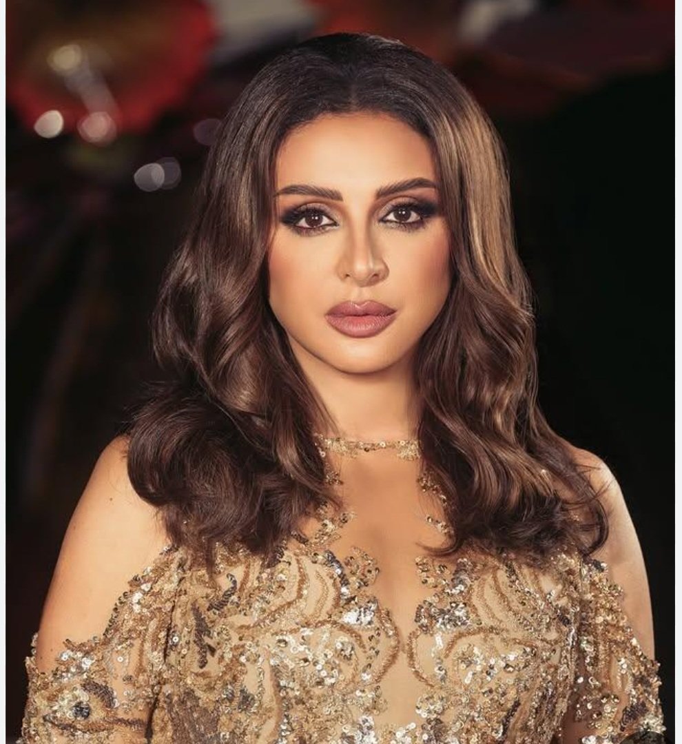 NZarea's tweet photo. دي روحي 👇❤️

#أنغام https://t.co/KVkEryBrFf