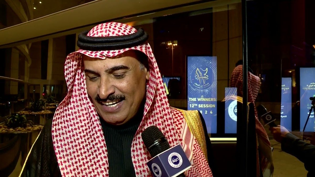 majed_almhl's tweet photo. لا أحد يراك.. لأنك واضح جداً 
القليل من الغموض، سيجعلهم ينتبهون إليك. 

الأديب محمد الرطيان https://t.co/Y0umptwJ6J