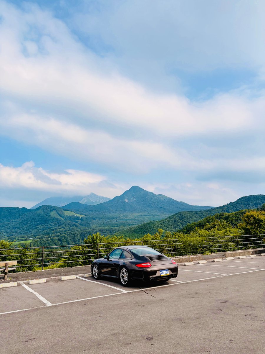 brera3113's tweet photo. 大山パトロールからの日本海夕景

山陰の夏はいいですよ https://t.co/vR25NdH7Mh