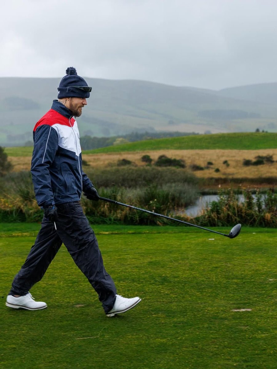 postsjustin's tweet photo. golf boy https://t.co/T8oeB4A75E