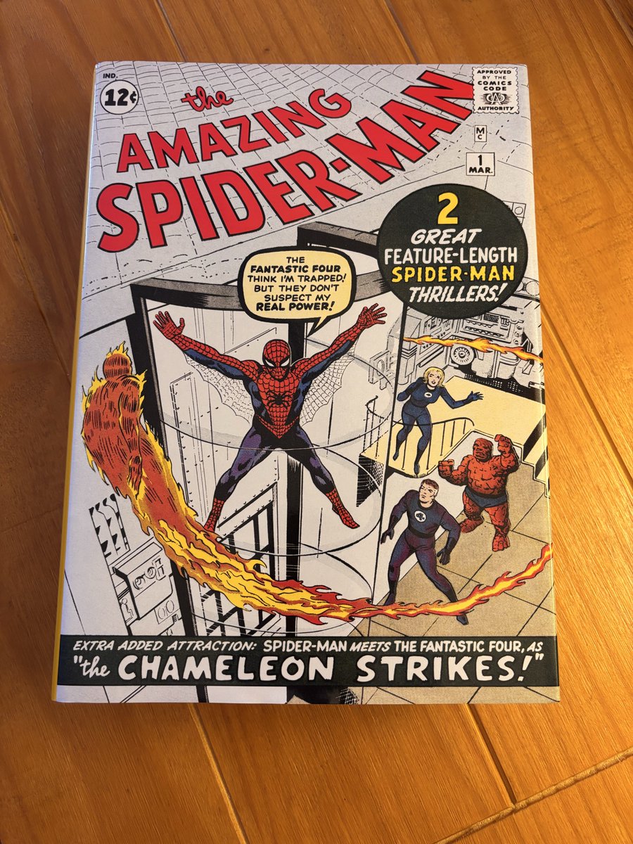 GenePark's tweet photo. in 1993 Marvel had a Spider-Man classics series that reprinted ALL his earliest stories as they published in the 60s, but presented with new cover art by modern artists like Ron Lim, Tom Lyle. i am lucky THIS is the spider-man i grew up with. i urge all spidey fans who never actually read his original stories to seek them out. it will deepen your love of the character. i agree Marvel should always be reissuing reprints of their flagship character