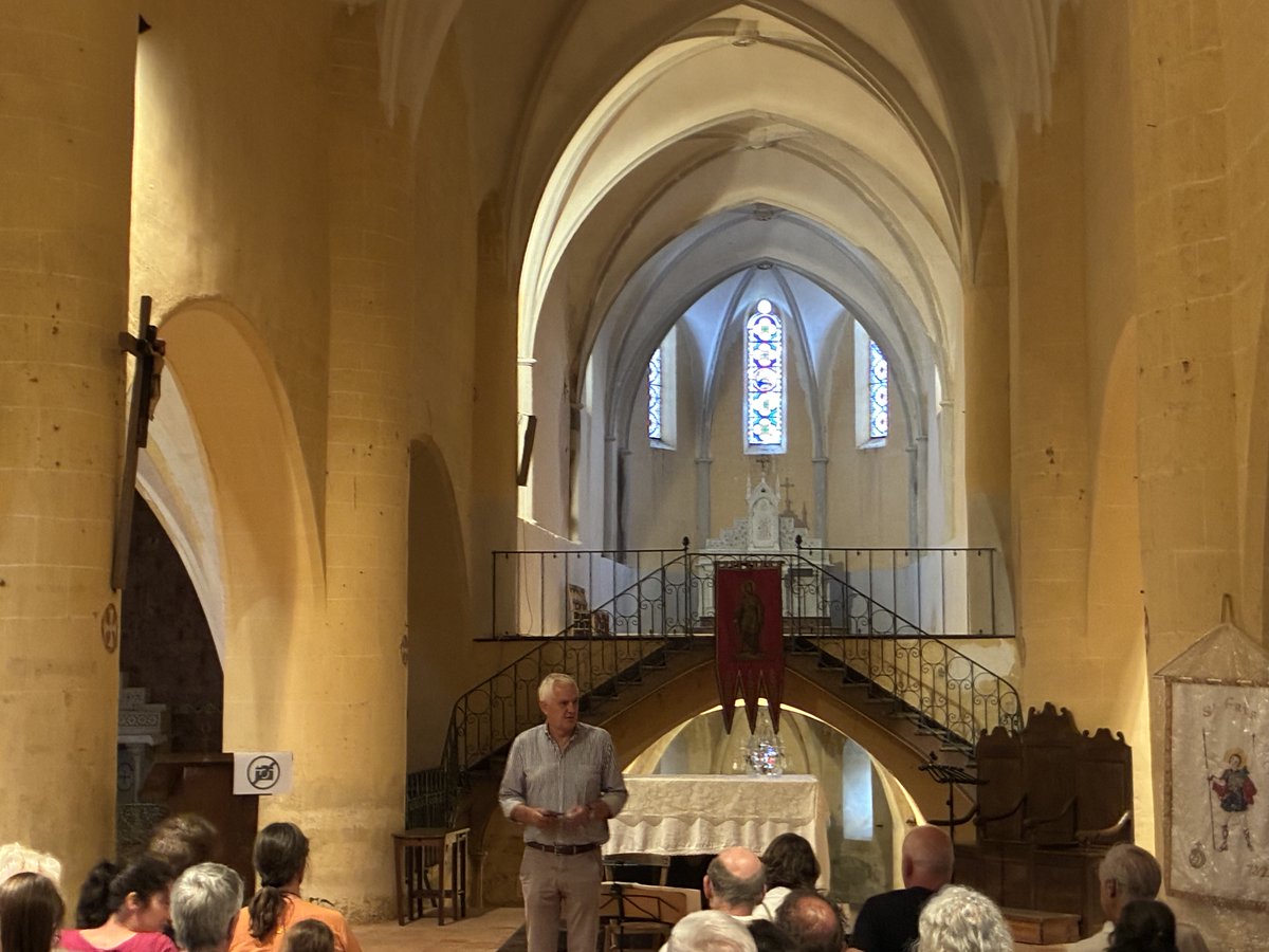 BachFestGers's tweet photo. 📷 Concert REGER &amp; SIMON du 🎵 11ème #BachFestivalGers à #Bassoues, Basilique Saint-Fris ⛪ #Gers #Occitanie 🇫🇷 #France

Merci à Monsieur François D'ARGAIGNON, le Maire de Bassoues !

🎻 Anna @BRIKCIUSOVA #violoncelle 🇨🇿

🎼 Bach Reger Simon Kosíková https://t.co/ZkNzgUapRY