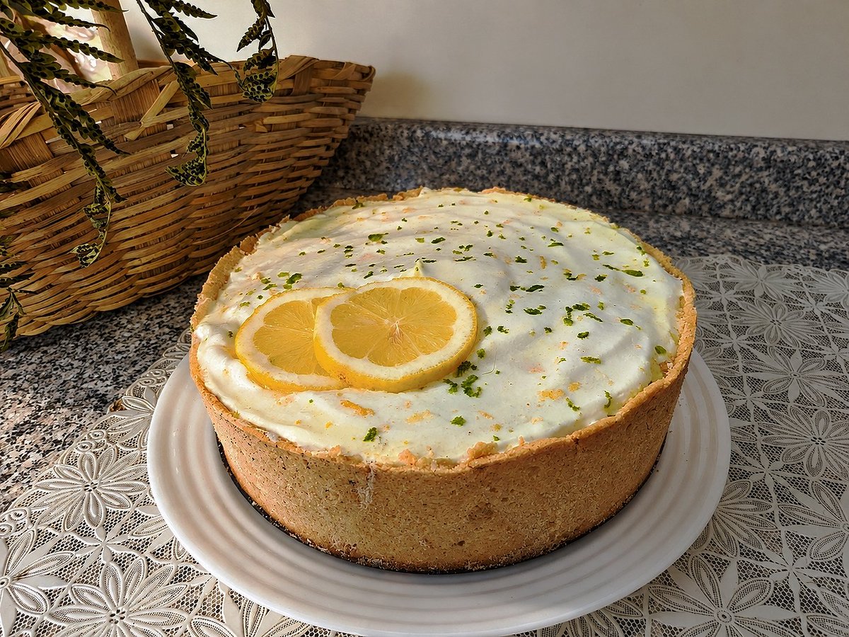 anabdelrey's tweet photo. e ainda fiz essa torta linda.
não me canso de farmar aura https://t.co/kzMuB2oXiA