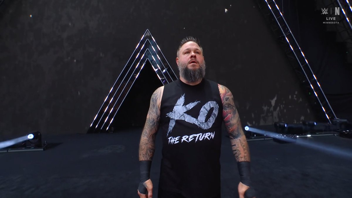 maineventmali's tweet photo. KEVIN FUCKING OWENS #SummerSlam https://t.co/nHTy2gzjQb