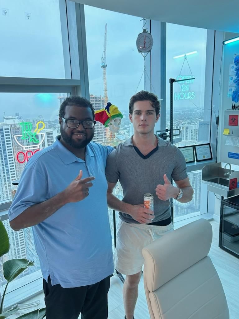 Clav0Updates's tweet photo. Clavicular meets Master, the founder of the looksmaxing forum (Looksmax .org) he used to post on 👀🔥 https://t.co/fHzeUcuBwH