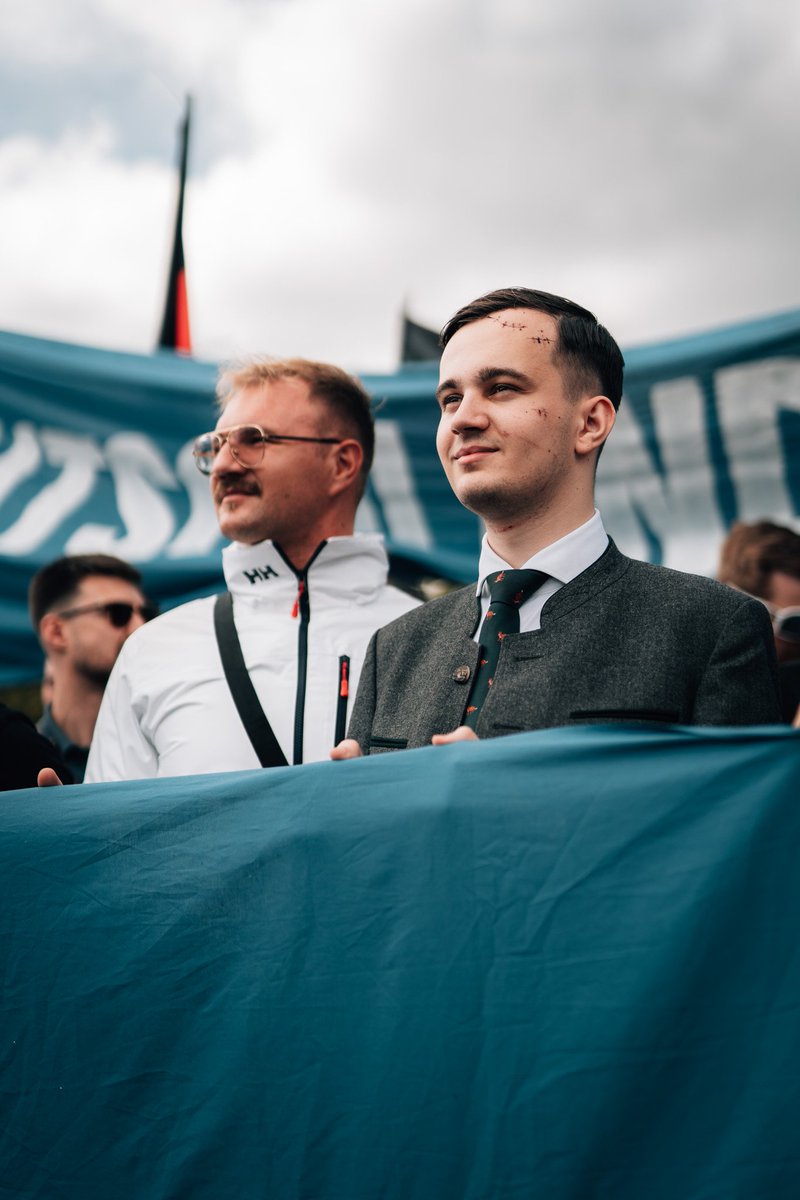 helmutstraufafd's tweet photo. Schwerin 2026
Tag der deutschen Jugend 🇩🇪 
Nichts ist verloren! https://t.co/1Ed22uXrOb
