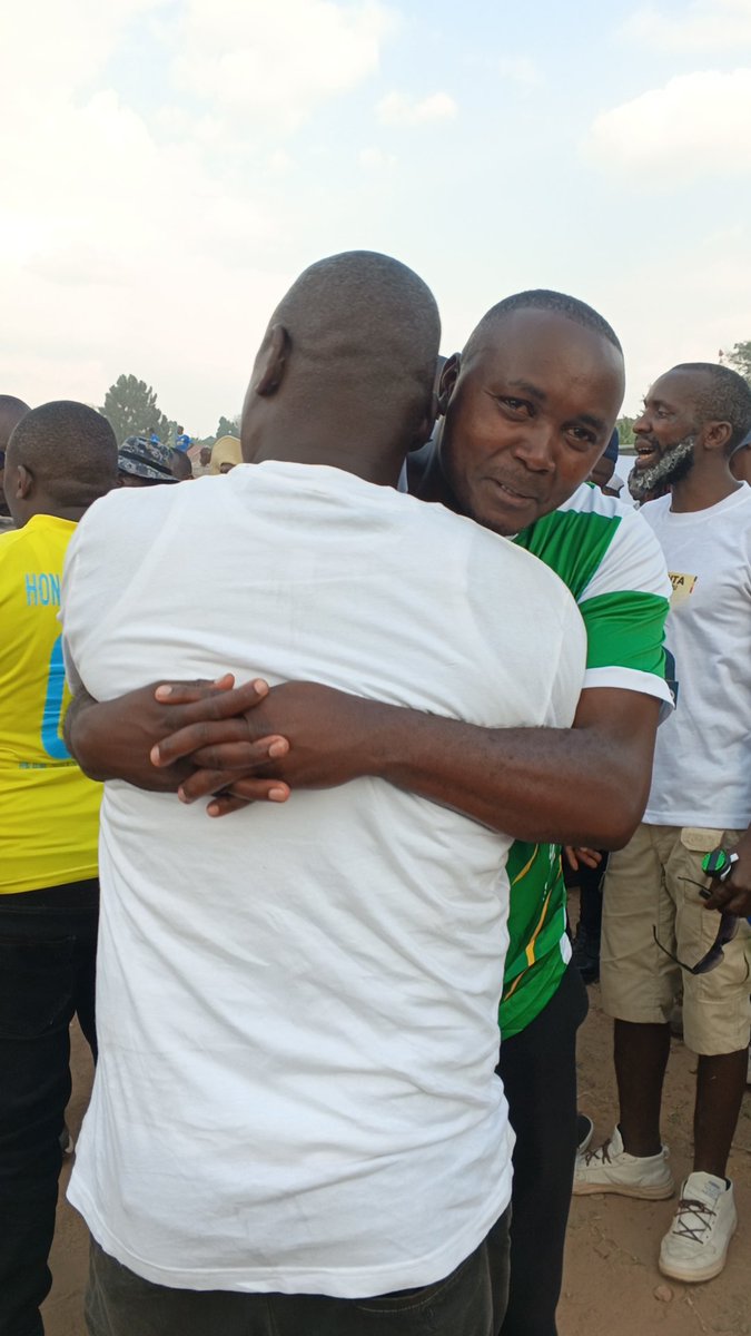 OctBinEvadiusT's tweet photo. 2/4
At Bushenyi Stadium, the hosts won 4-2 in penalties after a 0-0 FT" against Ntungamo

Meanwhile, Ibanda also won 4-2 goals in past FT" penalties after drawing Kiruhura 0-0. This sets the 2 teams top on #AnkoleCup2026 table, while their counterparts; Ntungamo &amp; Kiruhura quit. https://t.co/uAvneSTHOK