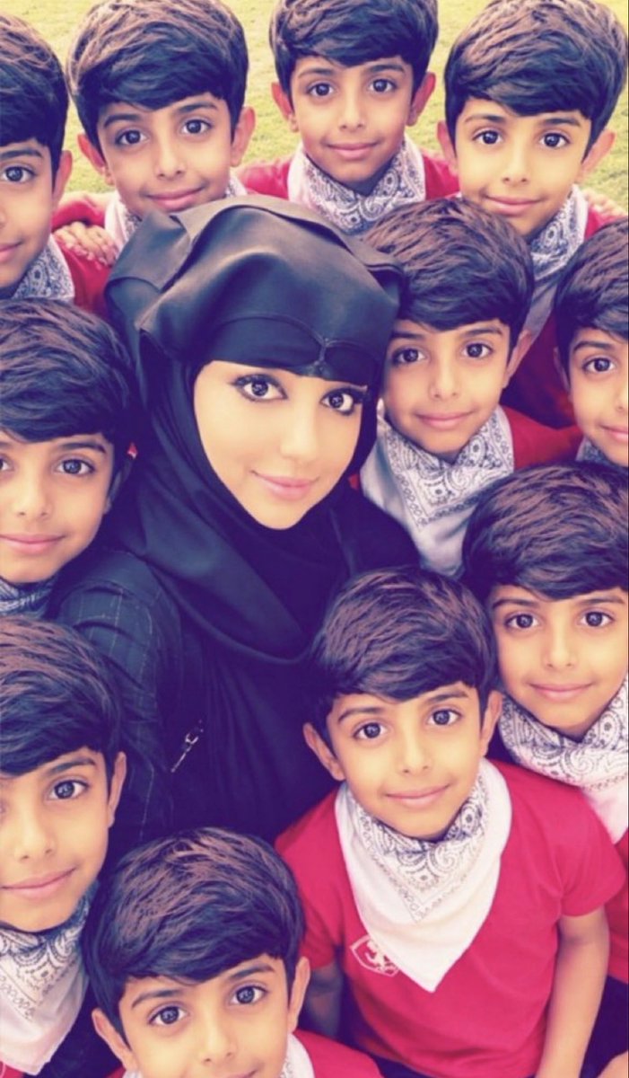 eeNneeh_'s tweet photo. انا بالقروب معهم https://t.co/OLz5oNzEFm