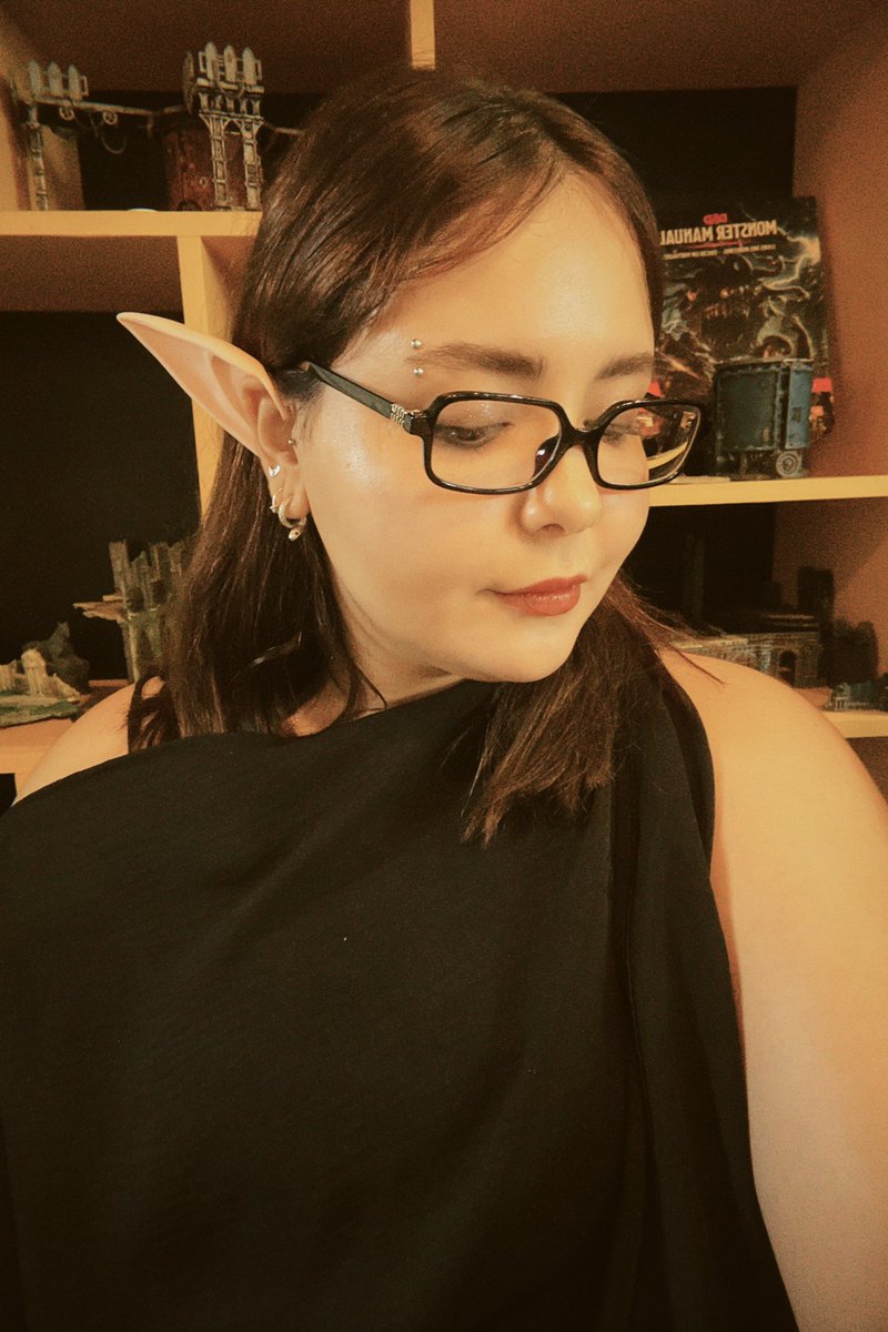 naoshii_'s tweet photo. Elfashii passando na timeline 🧝‍♂️✨🖤 https://t.co/2CX93XtXf2