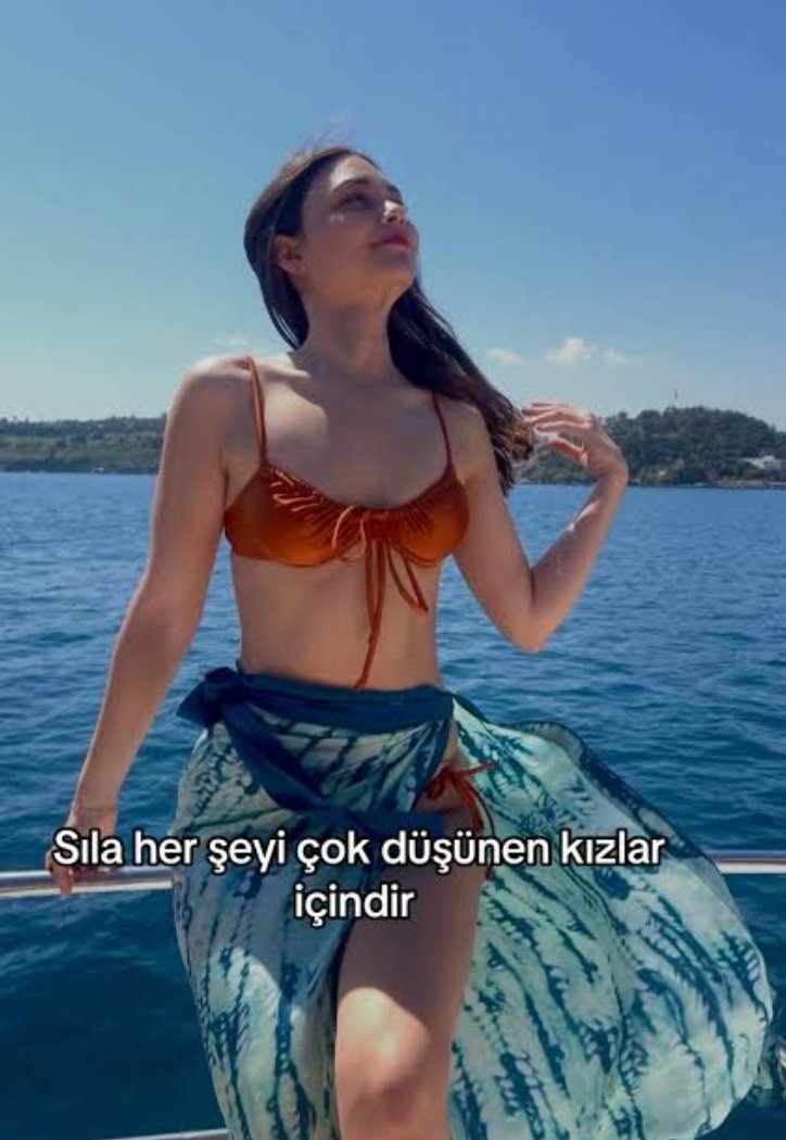Capybara_br's tweet photo. Sıla niye böyle taş gibisin🔥🔥😘
#daha17ㅤ https://t.co/rYWVUFKwyj