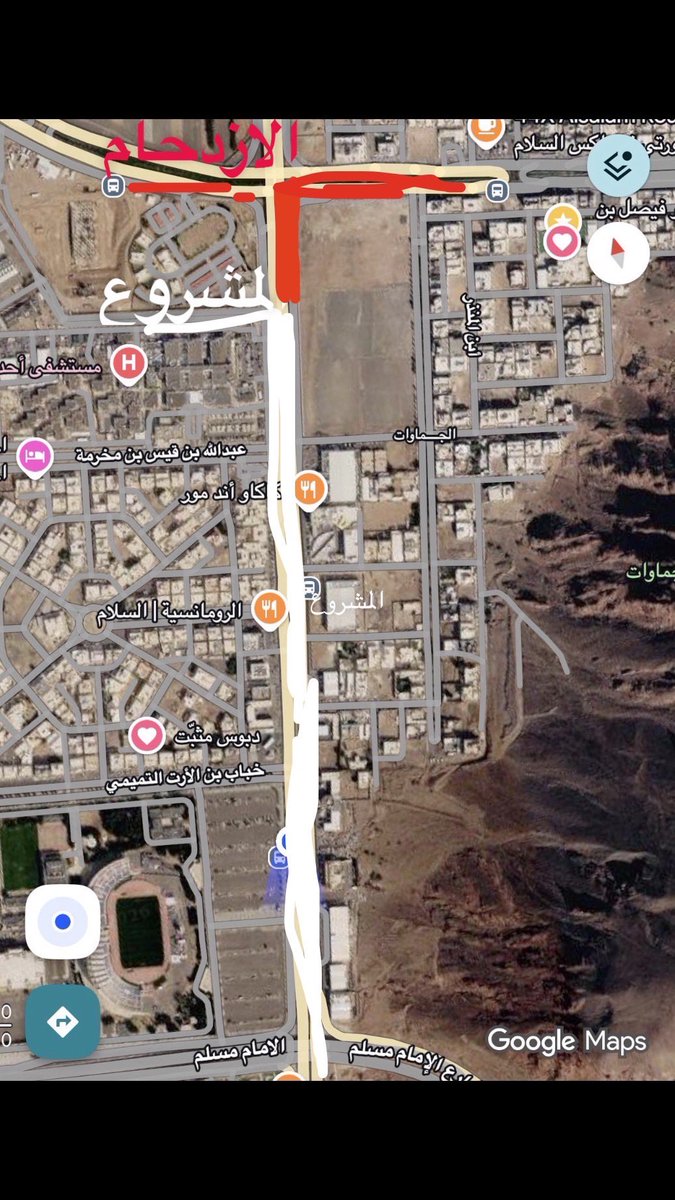 wze_p's tweet photo. @MED_Projects نطالب هيئة الرقابة ومكافحة الفساد(نزاهة)بالتحقق من جدوى مشروع مسار الباصات بحي السلام في المدينة المنورةكما يظهر في الصورةنُفذ في شارع لا يشهد ازدحامًا، بينما الاختناق الحقيقي عند الكوبري نأمل مراجعة الدراسات المرورية وضمان توجيه المال العام للمشروعات ذات الأولوية@nazaha_gov_sa https://t.co/9OhDWA6ASc