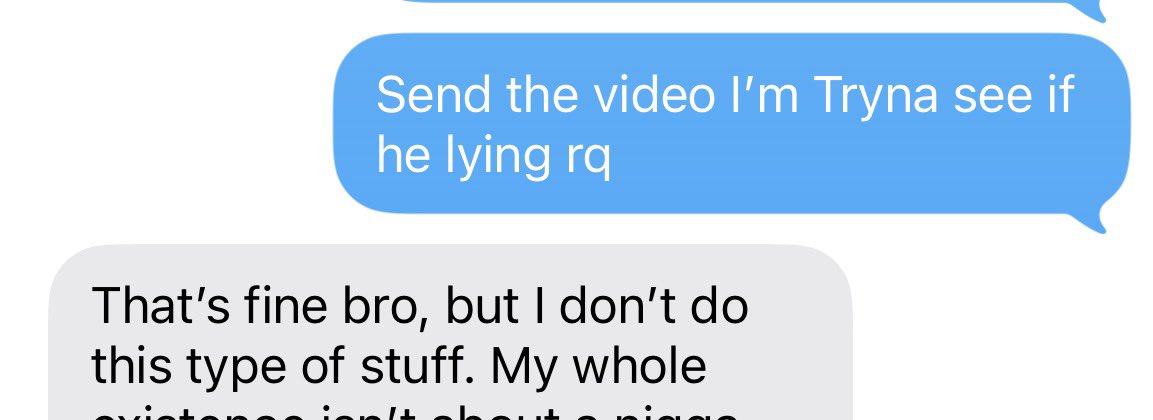 1nazirrr's tweet photo. Sorry not sending me videos but I’m arguing with one nigga and the nigga made the background of the messages him fucking Naz😭😭😭 if I’m lying I can drop right na https://t.co/wD5iWvOLJh
