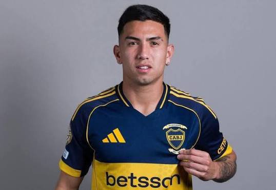 Damian5416's tweet photo. Lo de Thiago Almada me da las mismas vibes que este pase 

Espero porfavor estar equivocado y que la rompa toda Thiagito. https://t.co/paSFHWfpNw