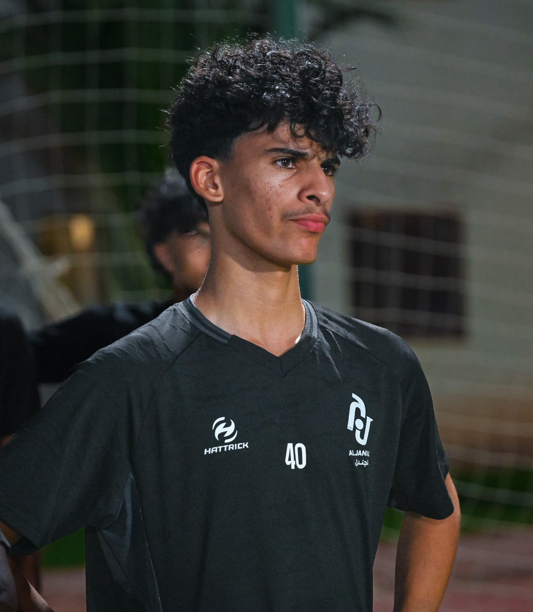Aljandal_Fc's tweet photo. 📄| رئيس مجلس الأدارة الأستاذ عبدالله السالم يصل لمقر المعسكر ويعقد اجتماعًا مع الجهاز الاداري والفني واللاعبين ❤️💜

#نادي_الجندل https://t.co/XmDpkhMVhU