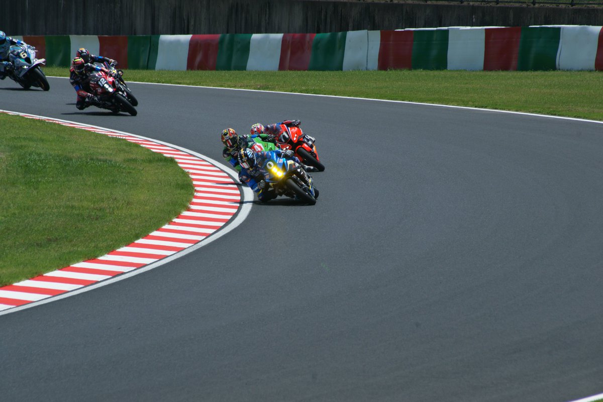 jmjrfS's tweet photo. 供養
#鈴鹿8耐
[0]Team SUZUKI CN CHALLENGE
津田拓也 https://t.co/iReFipos4x
