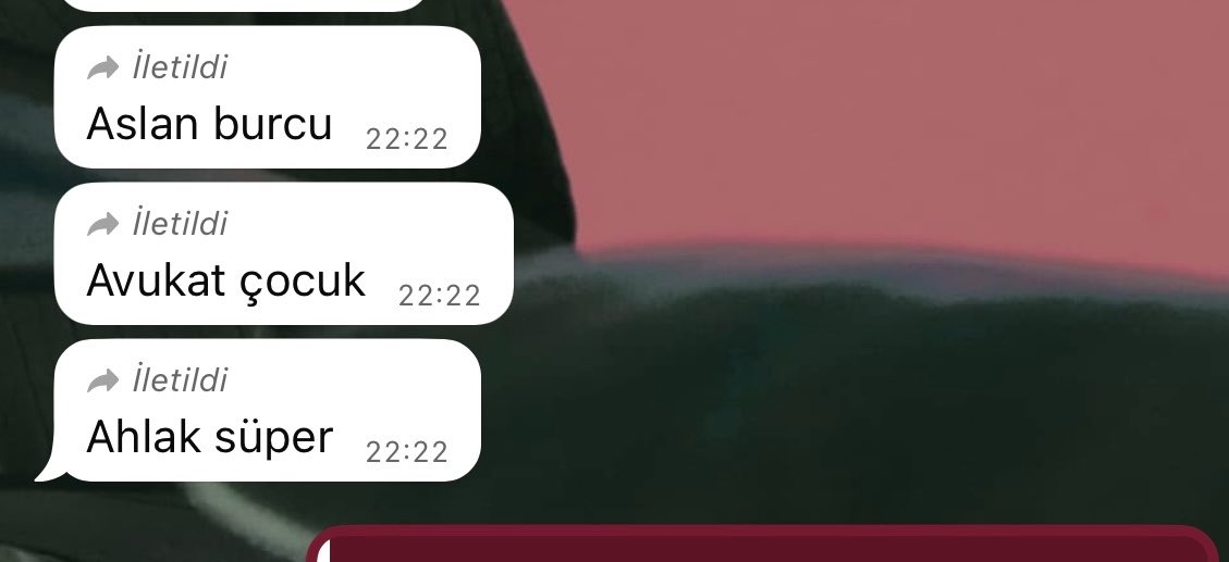 mutlubirelf's tweet photo. ahlak süper = parmak izi görünmesin diye karısına çiğ köfte yaptırmıyo https://t.co/gI7pvOgD6p