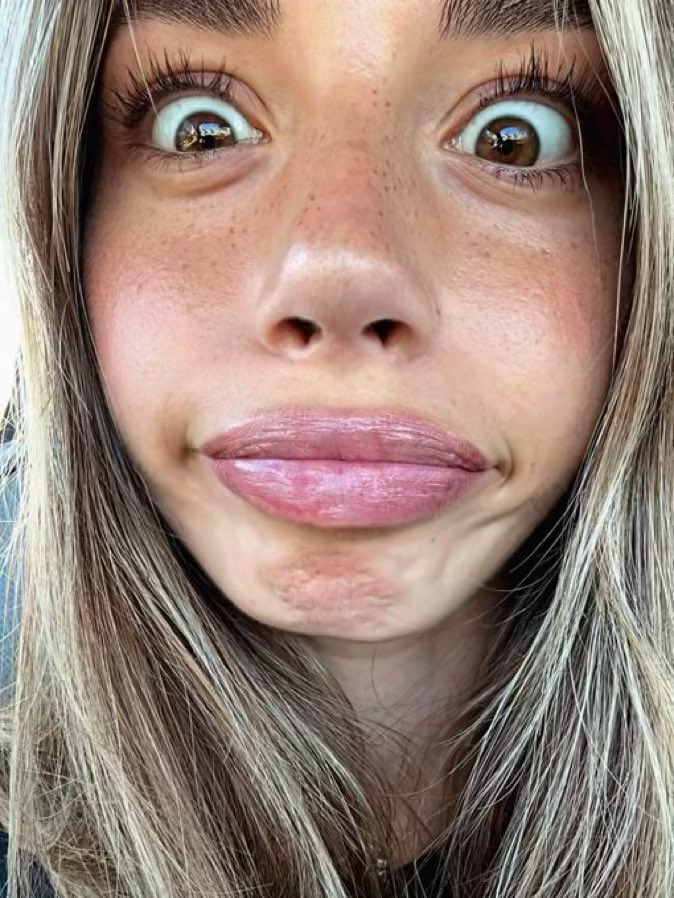 SuperEdge__'s tweet photo. Fuuuuuck Sadie Mckenna has you in a cockhold🥴🌀 Dm’s are open if you NEED a helping hand gooner🫴🏻 we’re in this together #goonbud #goonbuds #goon #edge https://t.co/sIoSu3Fpb1