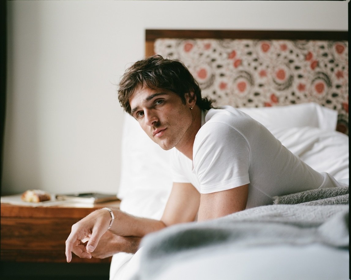 BestJacobElordi's tweet photo. Newly released images of Jacob Elordi’s Cartier LOVE campaign directed by Sofia Coppola. https://t.co/GpBm8pbnJr