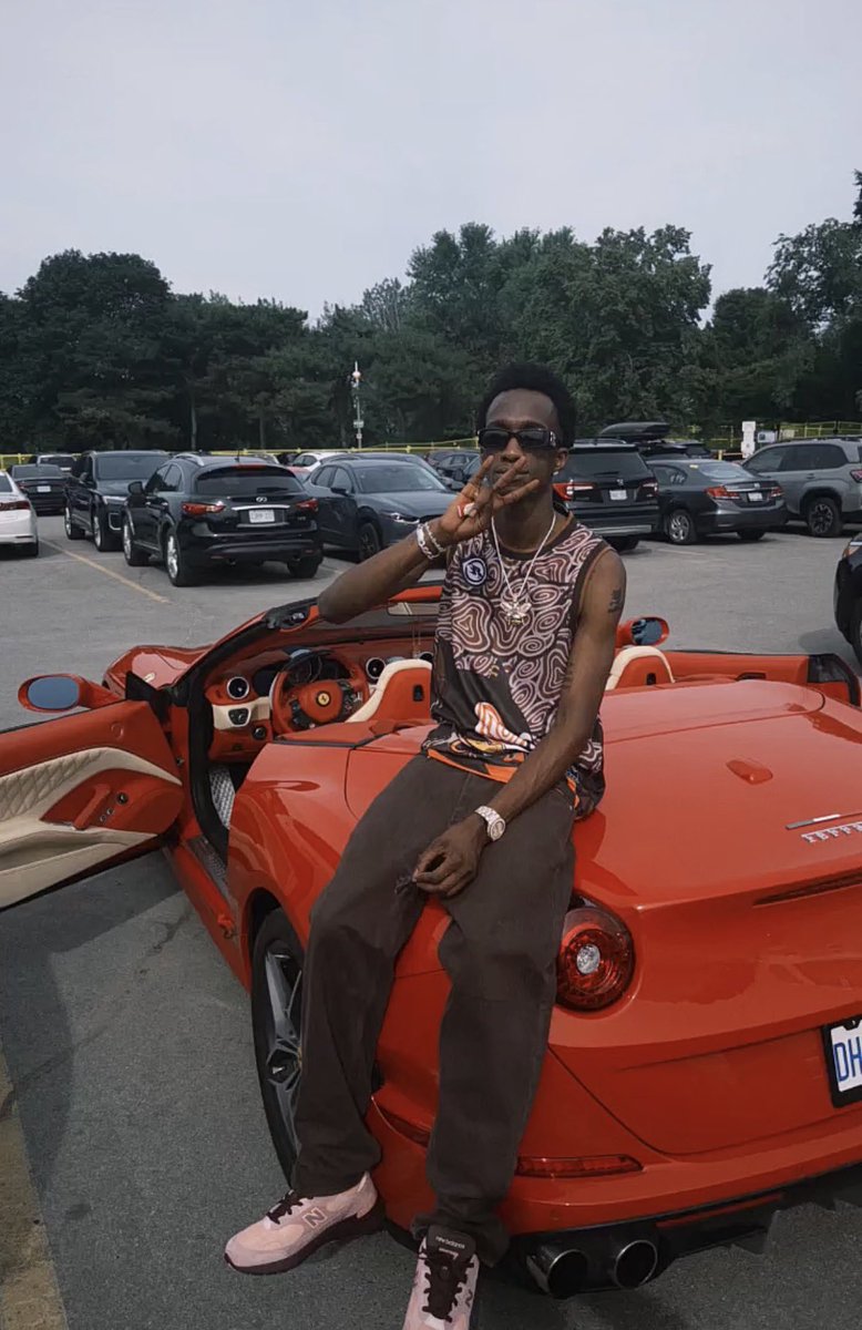 _Nsznn's tweet photo. Mavo bought a Ferrari in Canada broo.   

Burti raised to power 2 https://t.co/RiXNrPiPxr