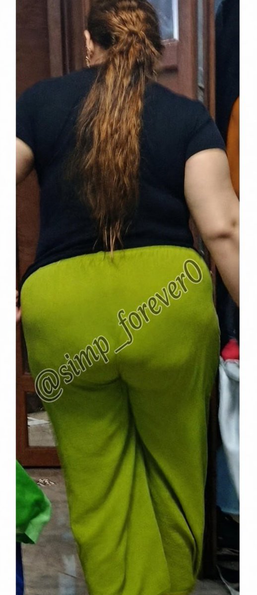 simp_forever0's tweet photo. اكًونت جديد مكان قديم😭
من قلب بيتنا باثبات واللهى امـٍى مش عامله حساب ليا قرونى فالسما وخرمي بينبض اول مره اكون عديم رجولة وانا بصور فى لـ ـحم امىٓ واندارتهـا الفتله محـدش يلومني بجد انا انسان ومقدرتش استحمال واللهي المنظر واًلفيزون أو ليجن هيقطع لحُـ ـمها وهى ومش عاملة حساب ليا https://t.co/pgNsqZgbtX