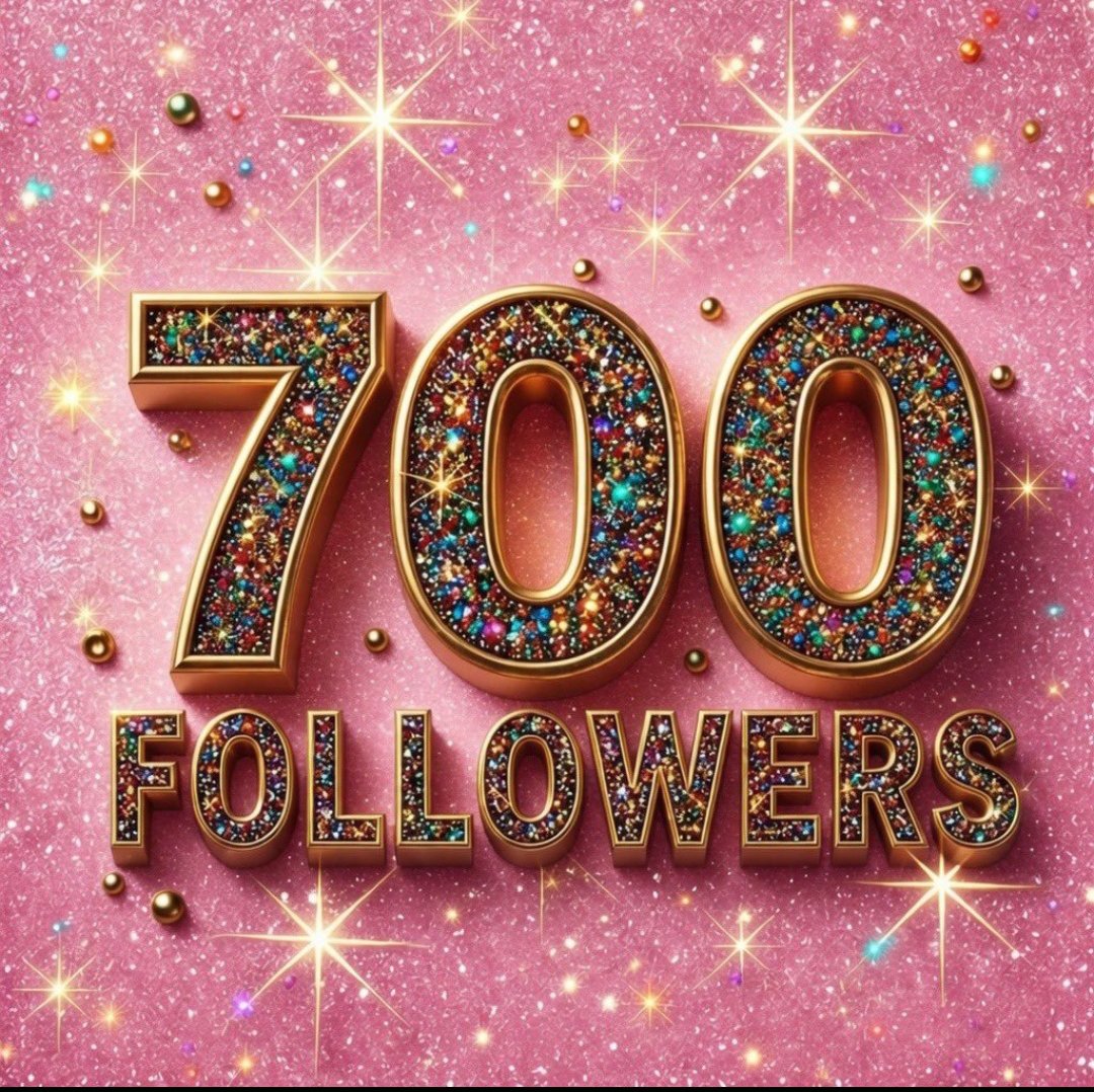 shegunoyewumi's tweet photo. Imagine you reply with,  Hi

And you gain 700 active followers  now https://t.co/b8LEqQAwVe