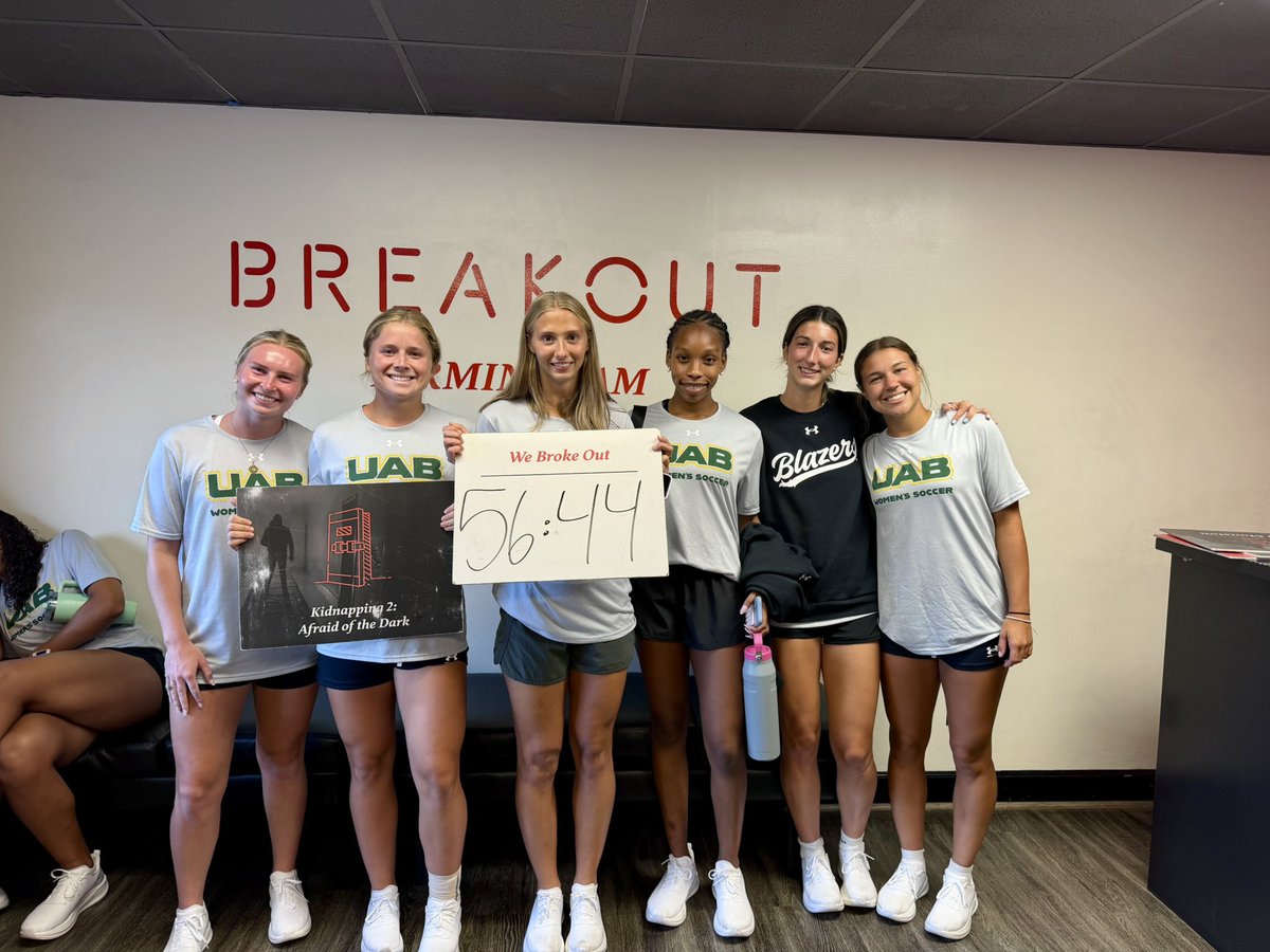 UAB_WSOC's tweet photo. Escape Rooms = Team Bonding ๐
#WinAsOne https://t.co/zpEebAQL4e