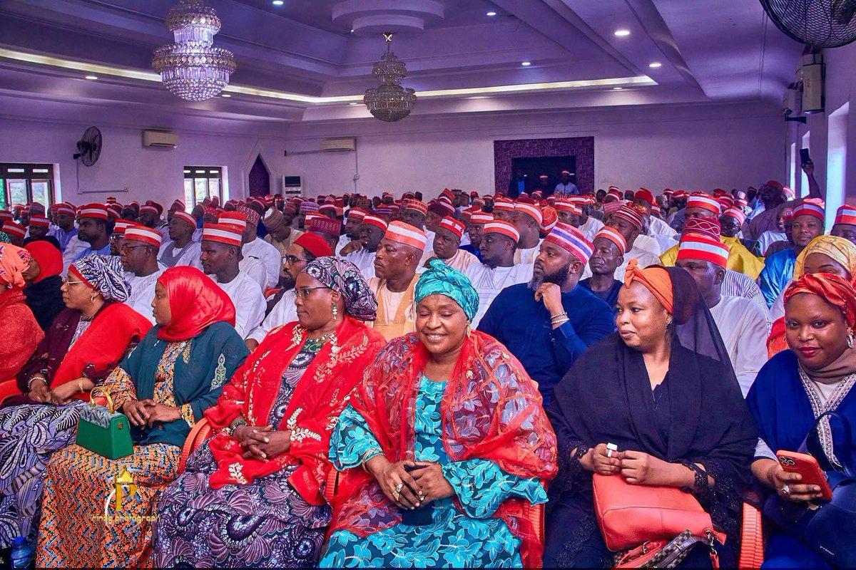 ameermaidala's tweet photo. The NDC Vice Presidential Candidate, His Excellency Sen. Rabiu Musa Kwankwaso, PhD, FNSE, today, (Sunday, 2nd August 2026), presided over a high-level Kano State caucus meeting at his residence along Miller Road, Kano. https://t.co/l6MlZ17kth